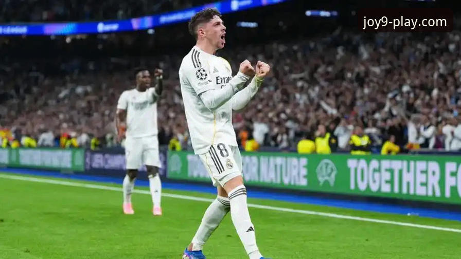 揭秘欧冠之夜:巴尔韦德帽子戏法背后,皇马如何击溃曼城?